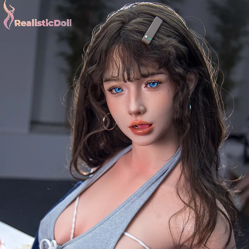 019-Tasha.webp